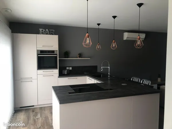 Maisonnette a l'année