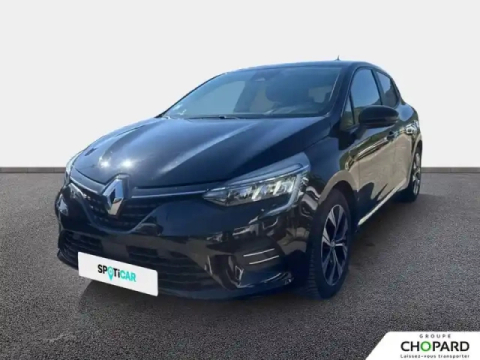 Renault Clio e-tech full hybrid 145