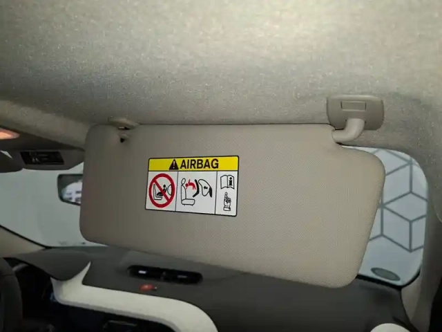 Renault Twingo iii e-tech — photo 35