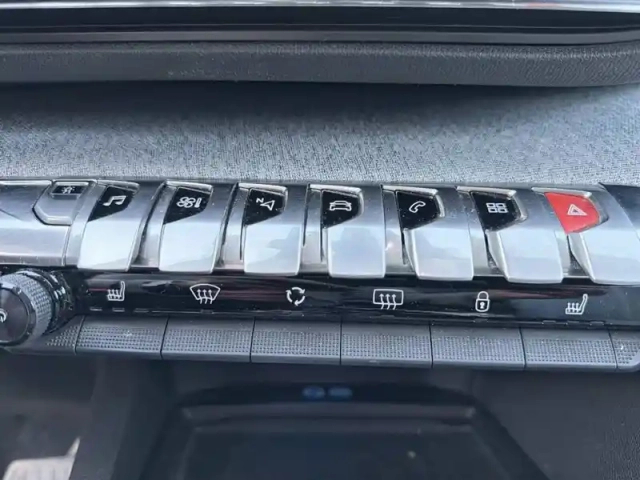 Peugeot 3008 puretech 180ch s&amp;s eat8 — photo 24