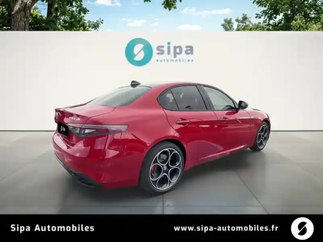 Alfa Romeo Giulia 2.2 210 ch at8 q4 — photo 5