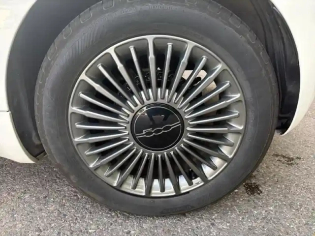 Fiat 500 e 118ch icône — photo 11