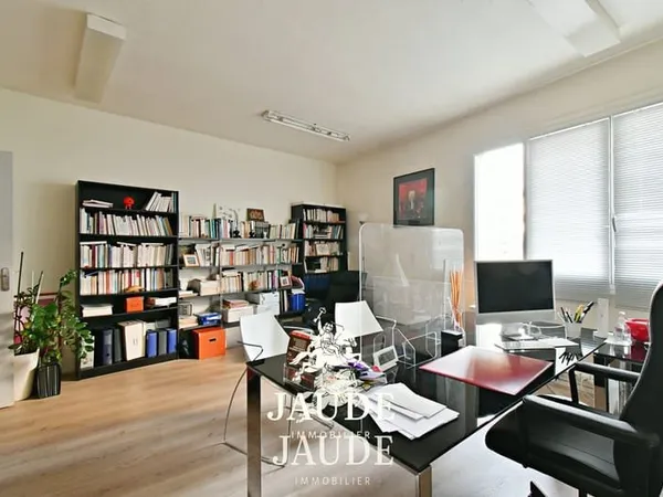 Bureaux de 96,2 m2 Secteur BLATIN, Clermont-Ferrand
