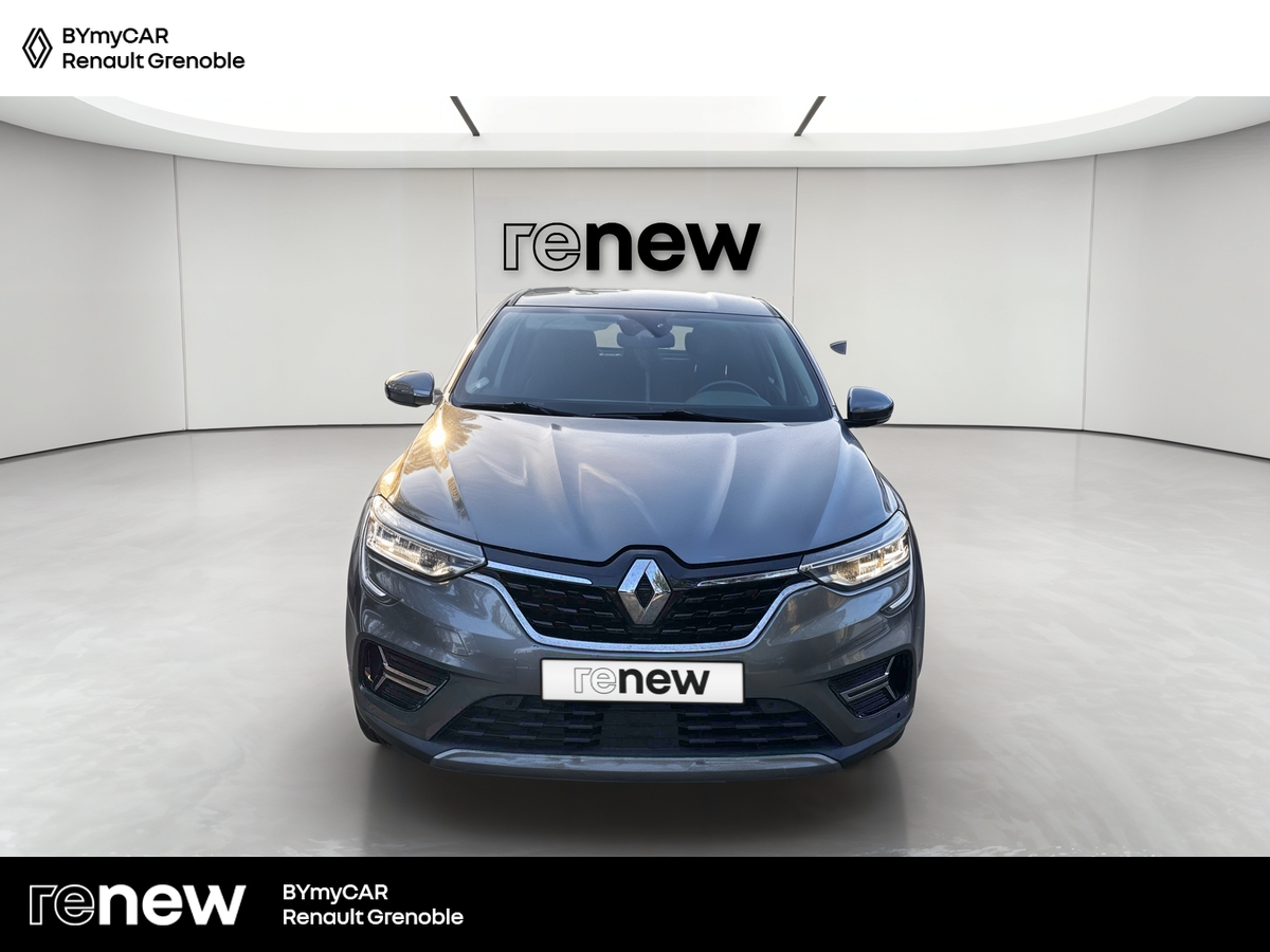 Renault Arkana E-Tech hybride 145 - 22 — photo 8