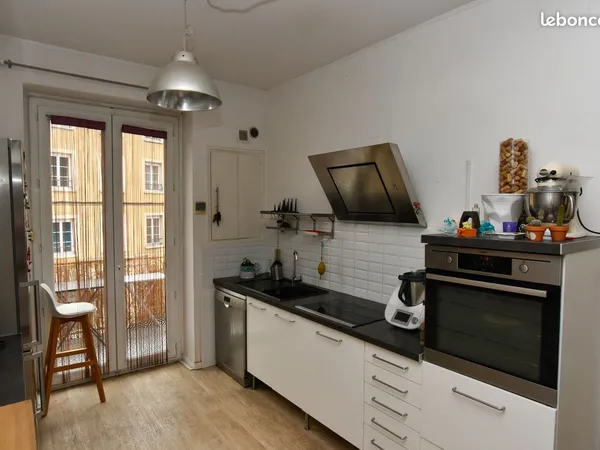 Appartement 6 pièces 197m2