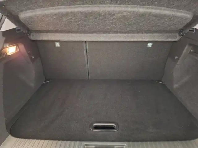 Renault Captur tce 155 edc fap — photo 23