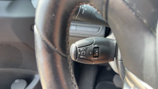 Peugeot 208 1.2 Puretech 110 EAT6 - Allure – 2016 – 114052 km – Essence – Boîte Automatique — photo 6