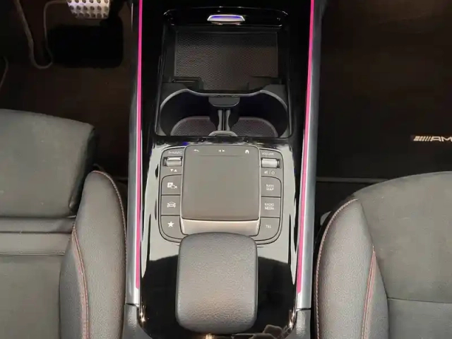 Mercedes Eqa 250 — photo 17
