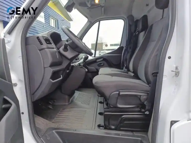 Renault Master fgn trac f3500 l2h2 blue dci 135 — photo 9