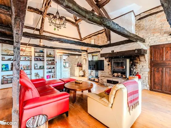 Maison 6 pièces 228 m²