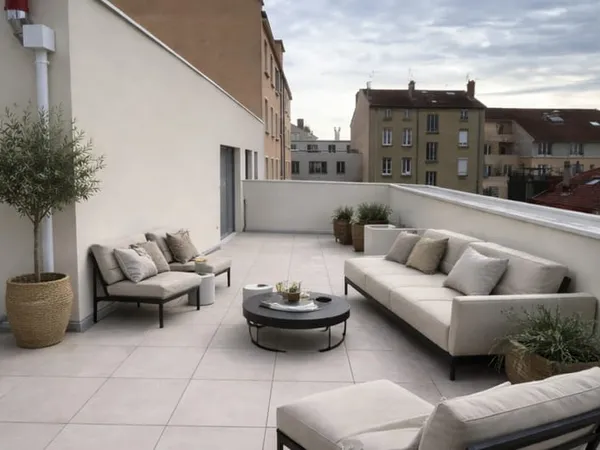 Terrasse de 90 m² pour ce Superbe T5 de 107 m² - Villeurbanne