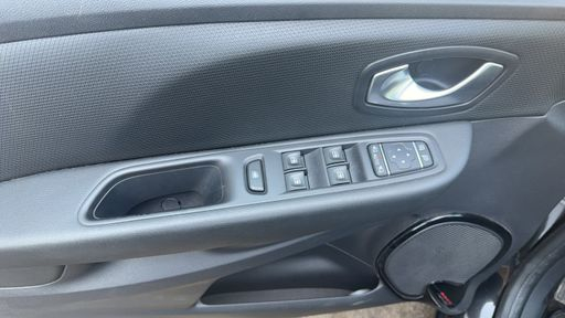 Renault Clio 1.2 TCe 120 EDC6 - Intens – 2018 – 85084 km – Essence – Boîte Automatique — photo 15