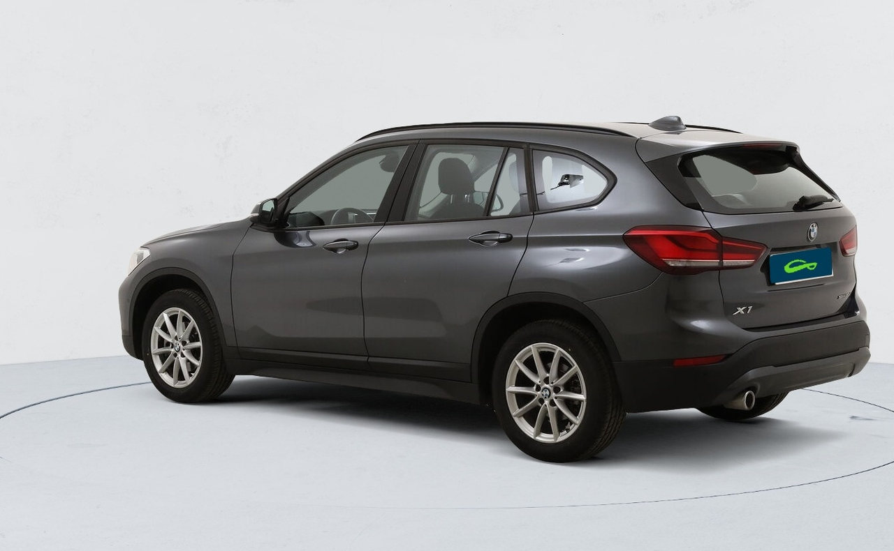 BMW X1 — photo 3