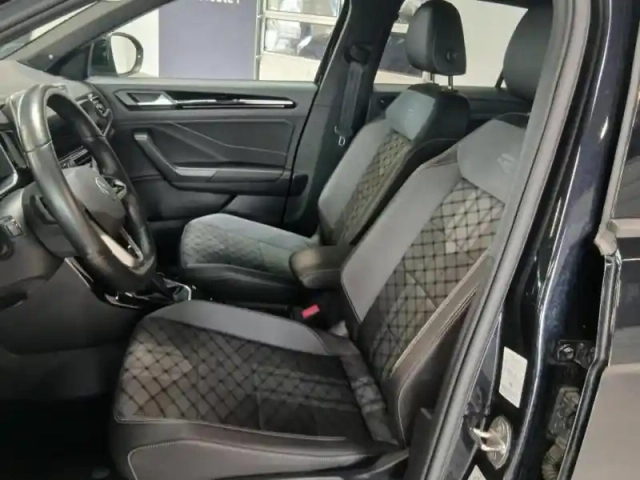 Volkswagen T-Roc 2.0 tdi 150ch r-line dsg7 — photo 9