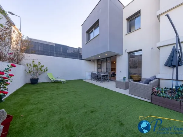 Appartement Saint-Priest-en-jarez 123m2 avec terrasse et jar