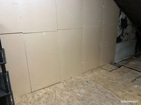 Stockage Location Agen 7m² 60€