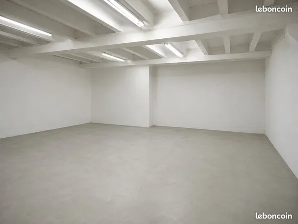 Local de stockage, Box, Garde-meuble 30 m² sécurisé en RDC - rue Nationale, Villefranche-sur-Saône