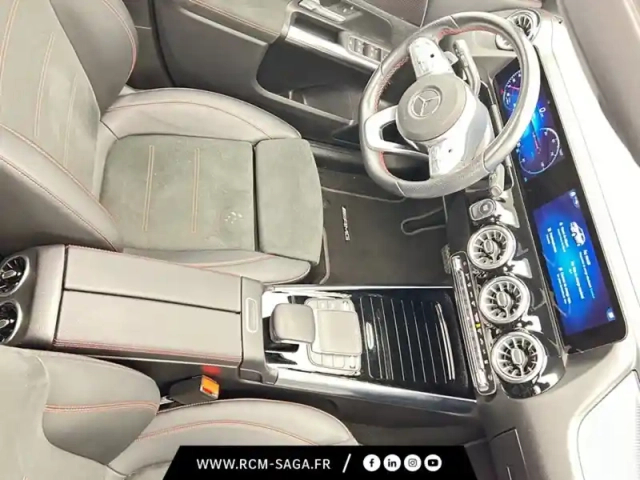 Mercedes Eqa 250+ amg line — photo 15