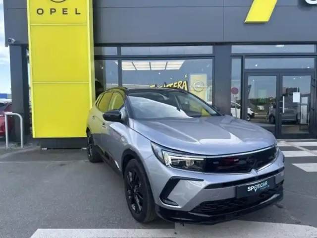 Opel Grandland 1.2 turbo 130ch gs — photo 3