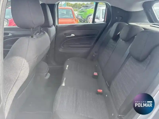 Jeep Avenger 1.2 turbo t3 100ch longitude — photo 12