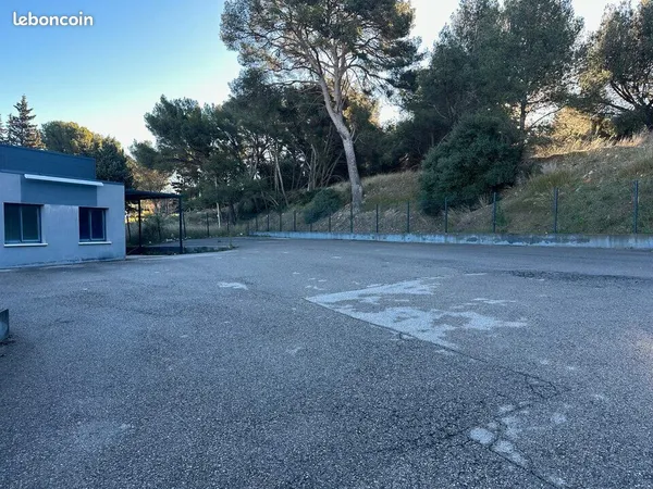 TERRAIN 900 m² MARTIGUES