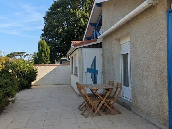 Maison avec dépendance à Lanton