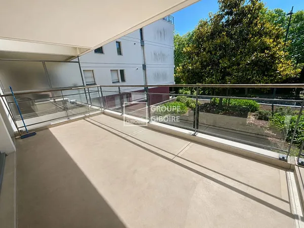 A VENDRE - EXCLUSIVITE AGENCE GIBOIRE - APPARTEMENT TYPE 4 DE 73.7 M² - RENNES