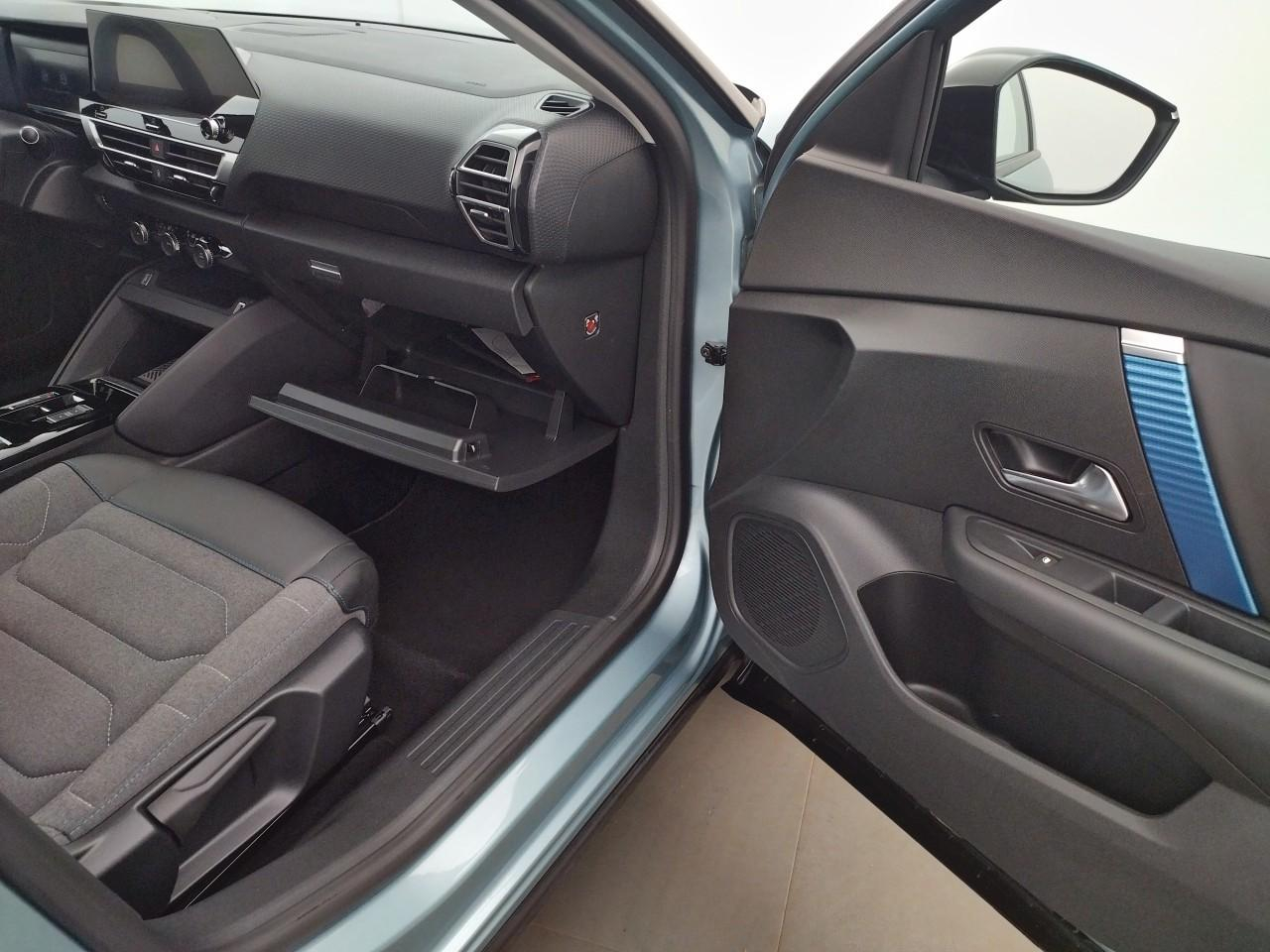 Citroën C4 e-c4 136 ch automatique feel pack — photo 26