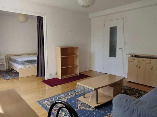Chambre meublée spacieuse de 26m2 en colocation T4 à Villejean à Rennes