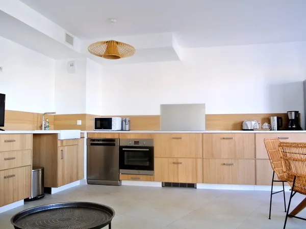 L'Arbre Blanc : T3 de 68 m², deux terrasses, garage, cave
