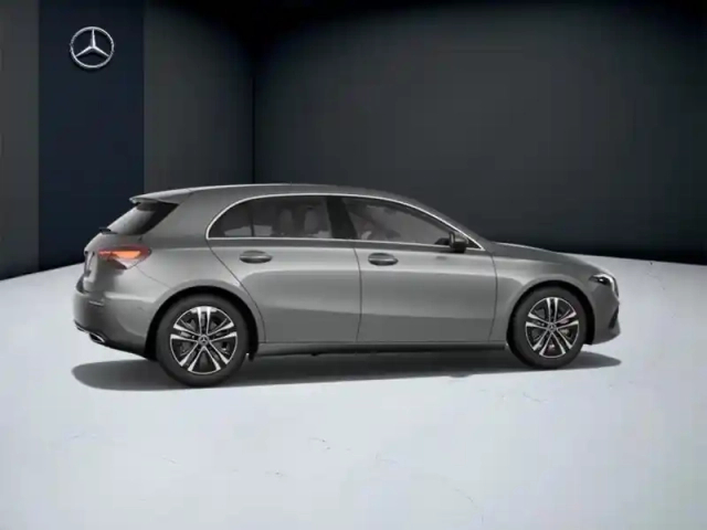 Mercedes Classe A 180 business line — photo 18