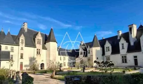 Propriété 16 pièces 3000 m²