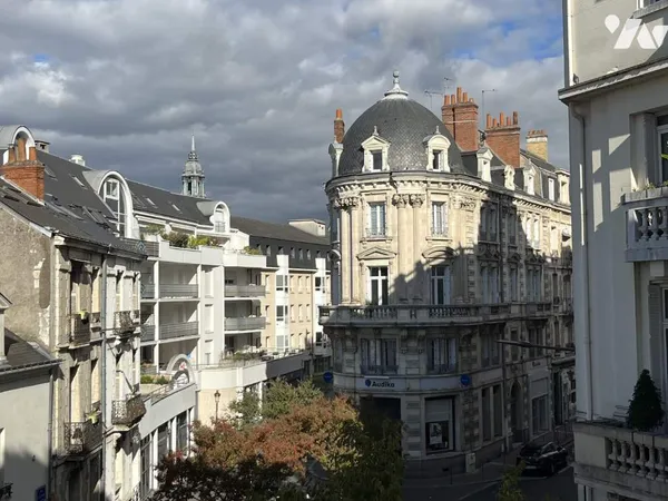 Appartement 5 pièces 147 m²