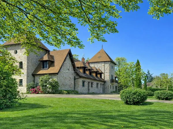 Bien d’exception Vente Anet 18p 567m² 1790000€