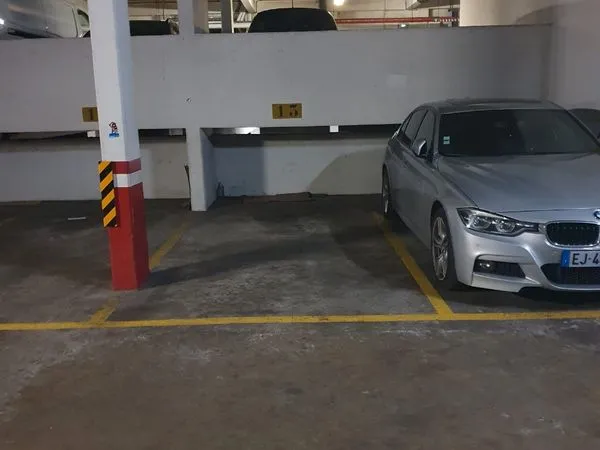 Location parking 169 rue Saint Maur 75011