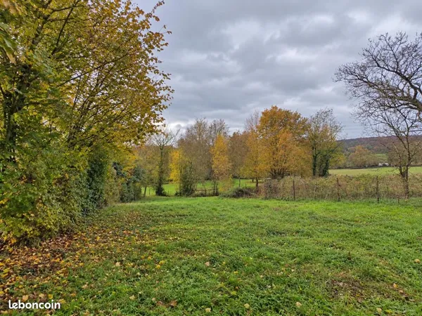 Terrain 550 m² Fleurville