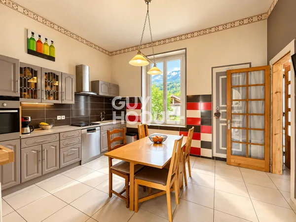 Maison à vendre de 7 pièces de 151.47 m²