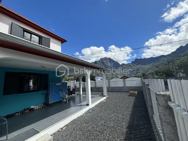 Maison 5 pièces 137 m²