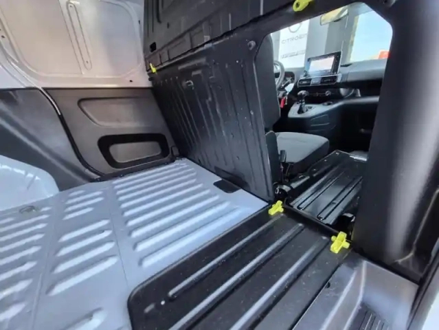 Citroën Berlingo van iii taille m 650kg puretech 110 s&amp;s bvm — photo 18