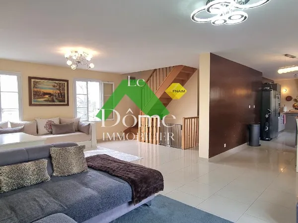 Maison 7 pièces 148 m²