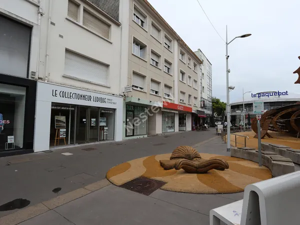 Local commercial Saint Nazaire 173,50 m² situé en plein coeur du centre-ville
