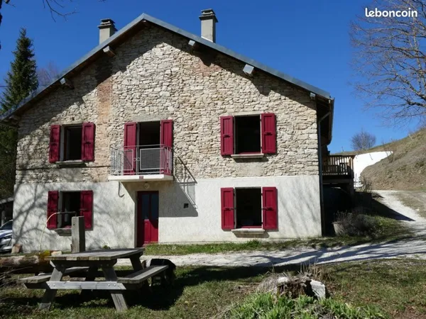 Maison - 5 pièces - 117 m²