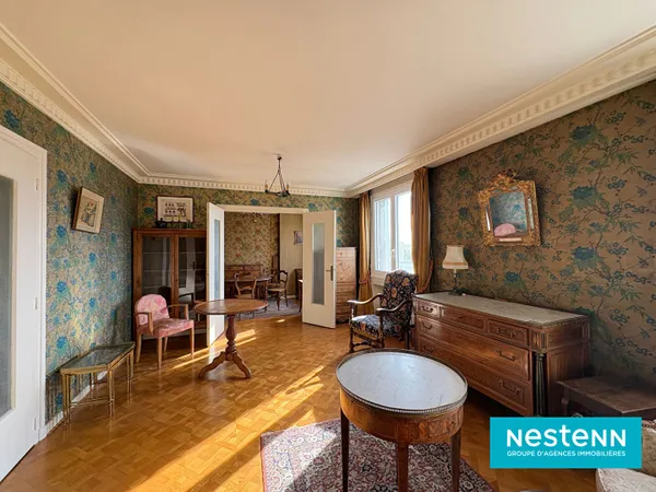 Appartement 5 pièces à vendre à Villeurbanne - 115 m², calme et lumineux avec parking collectif
