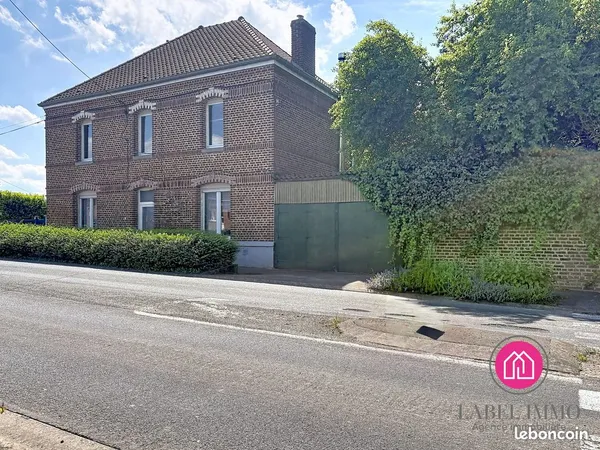 Maison 12 pièces 201 m²