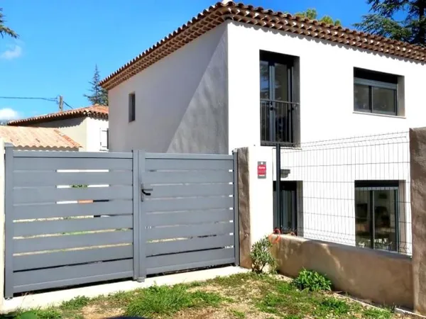Maison 6 pièces 140 m²