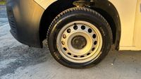 Peugeot Partner Long 950kg BlueHDi 130ch S&S Asphalt EAT8 — photo 15
