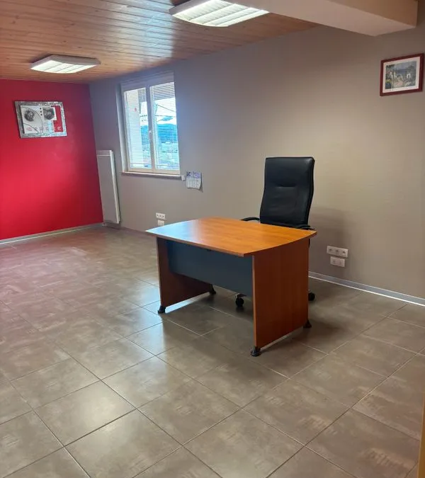 Photo 3