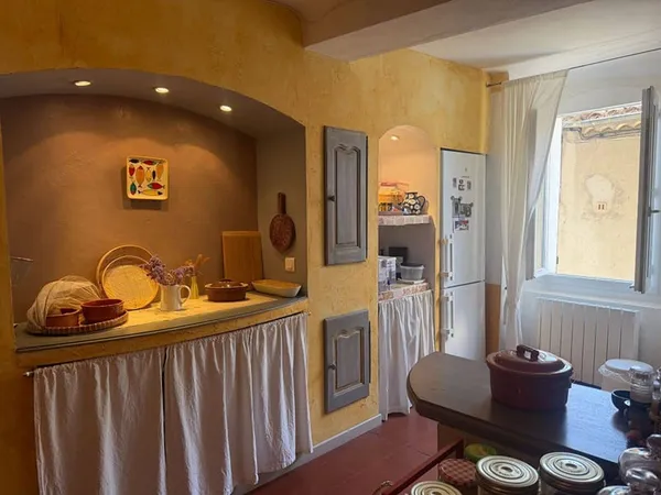 Maison 10 pièces 135 m²