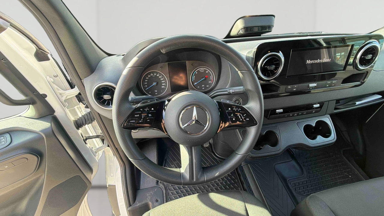 Mercedes E-SPRINTER FGN 314 37 3.5T — photo 10