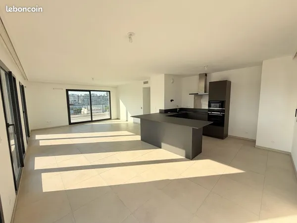 Appartement 5 pièces 130 m²